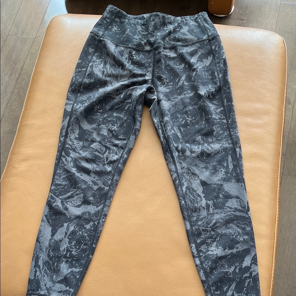 Lole Black and Gray Patterned Leggings